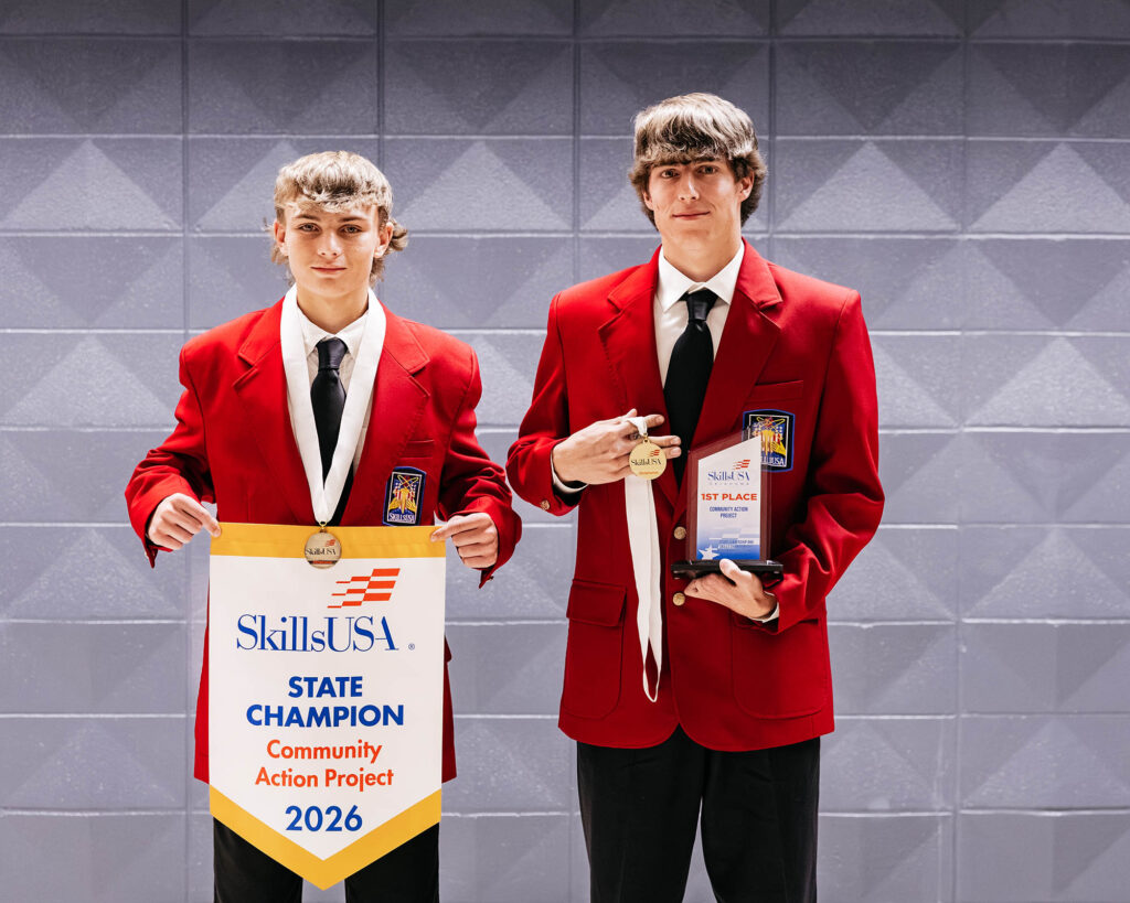 Earning 1st place in Community Action Project for secondary students is (L-R) Peyton Sims, Mannford; Cayden Lewis, Yale.