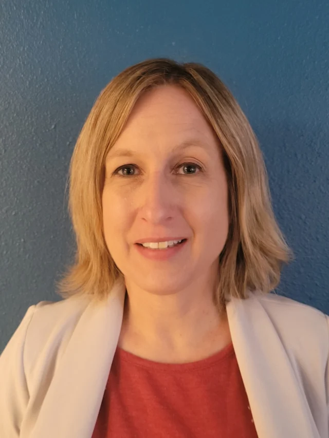 Congratulations to this month's Life Changers: Ashley Powell, Teena Nishimuta, Nikole Willing, and Becky Nokes!