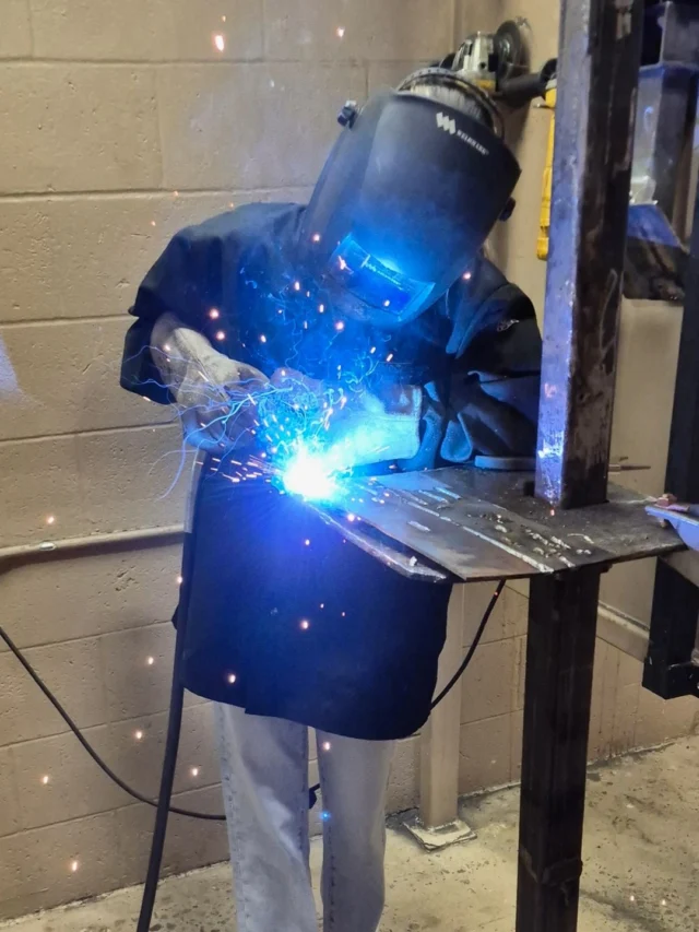 Our SkillsUSA chapters from Welding, Cosmetology, and Diesel on the Drumright campus teamed up this month and the hands-on learning did not disappoint! Students jumped into a welding demo where they had the chance to:

🔵 See what each program is all about
🔵 Meet new friends and build connections
🔵 Practice PPE and safety skills
🔵 Step into the booth and try running a bead 🔥

Collaboration like this helps students grow real-world confidence and get career-ready together. Proud of our SkillsUSA chapters for stepping up, sharing their skills, and collaborating.