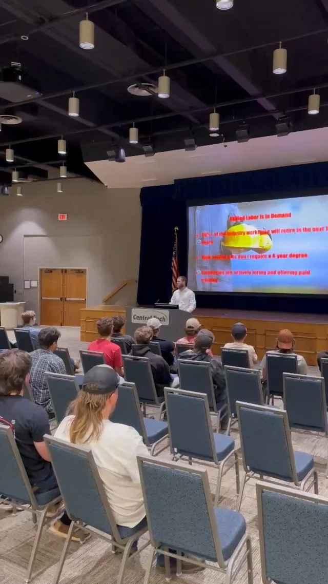 🚧Today’s lesson: Build your skills, build your community. 

Brysn Hunt with The Associated General Contractors of America talked with students from 11 of our classes about future careers in road and bridge construction, vital work that supports 112,000 miles of roads and more than 12,000 bridges in Oklahoma.
